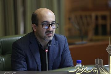 سخنگوی شورای شهر تهران تاکید کرد: اجتناب کردن از تصمیم‌گیری های خلق الساعه مرتبط با شهروندان/ نظام توزیع اختیارات در بحث کرونا به درستی تعیین و تکلیف نشده است